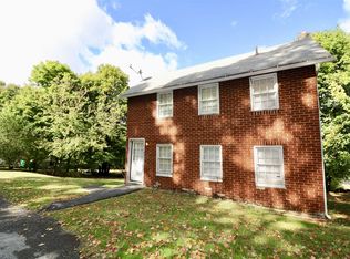 50 Mountain Ln, Beacon, NY 12508
