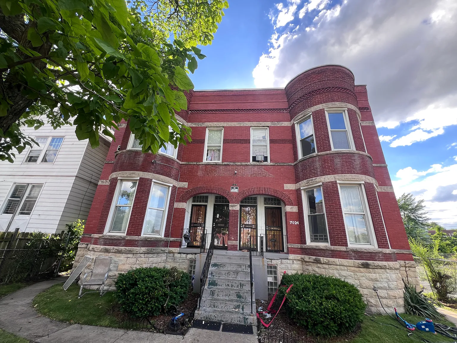 3 bed, $1,500 — Photo 1