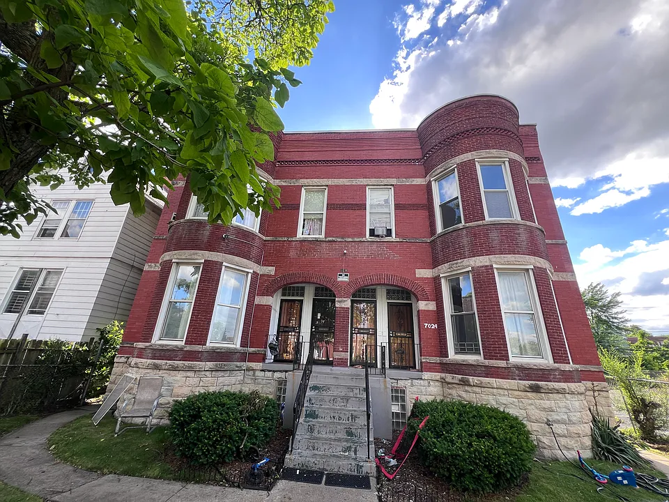 7024 S Wentworth Ave #1