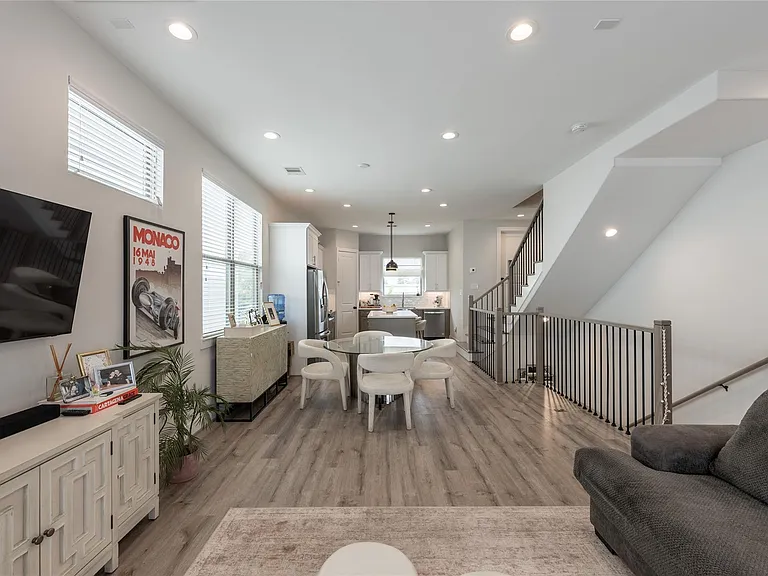 5306 Creekmont Timbers Trl — Photo 16