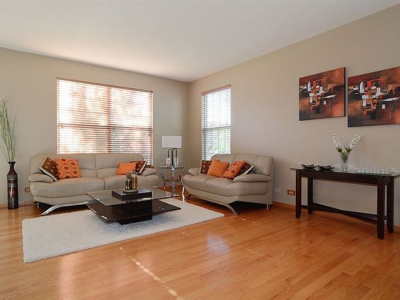 2nd image of 2090 Colchester Ave