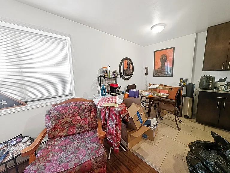 1111 W. Hollywood Ave — Photo 9