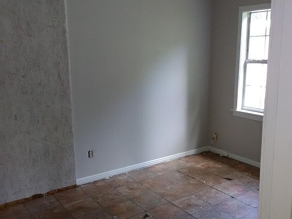 5th image of 5622 Virginia Ave