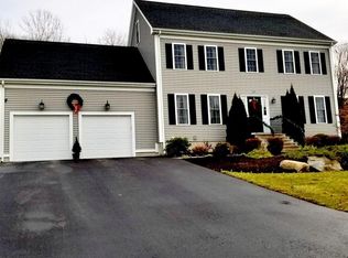 27 Willow Creek Dr, Attleboro, MA 02703