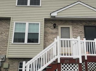 220 Edgerow Dr, Middletown, DE 19709