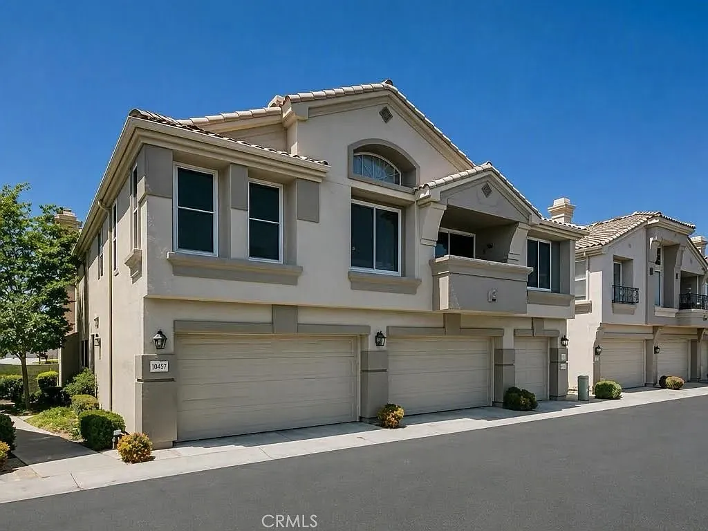 2 bed, 1094 sqft, $3,300 — Photo 3