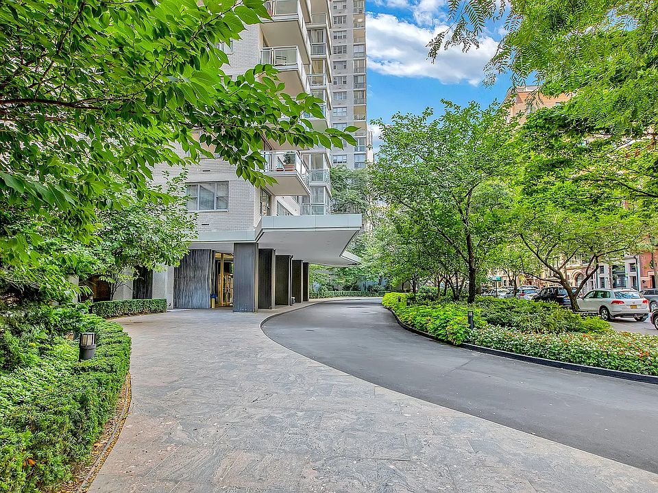 1st image of 931 Lexington Ave #22M