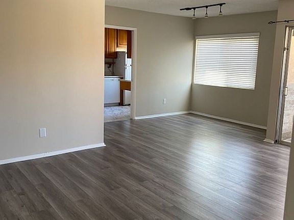 2nd image of 521 N Sweetzer Ave APT 3