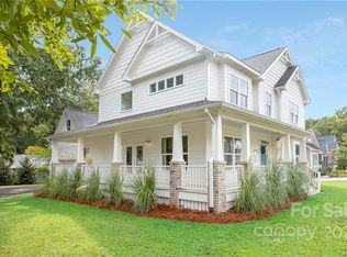 1016 Parkwood Ave, Charlotte, NC 28205