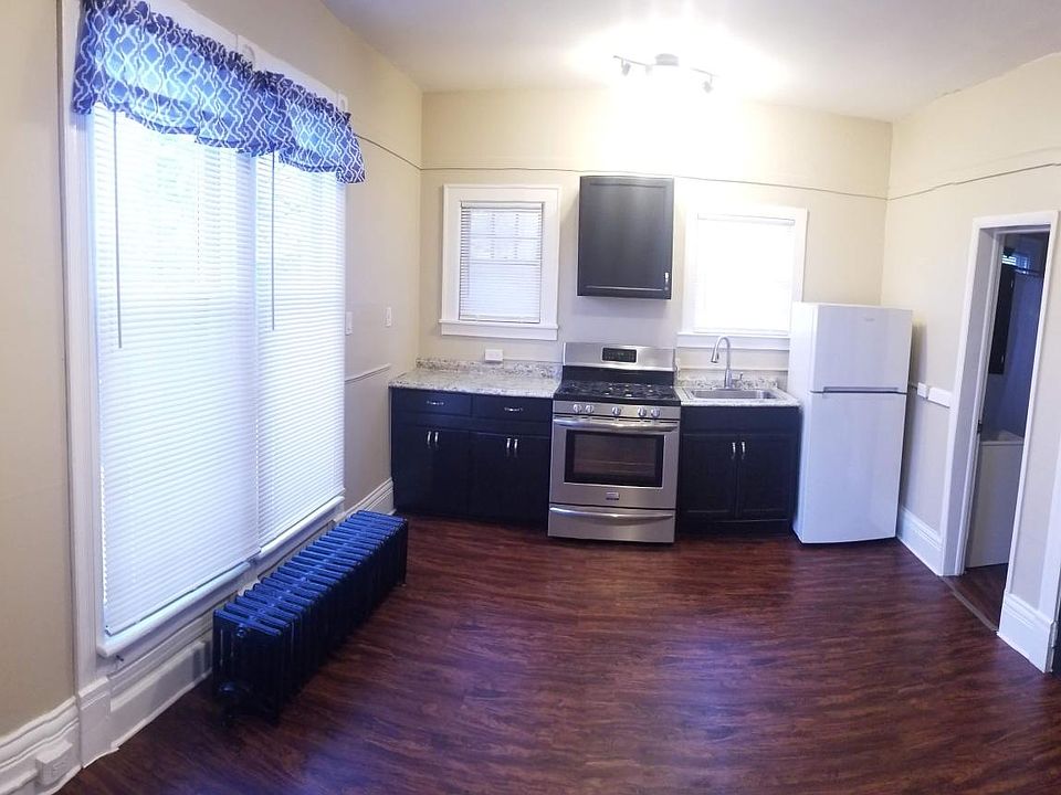 1st image of 601 W Midland St APT 6