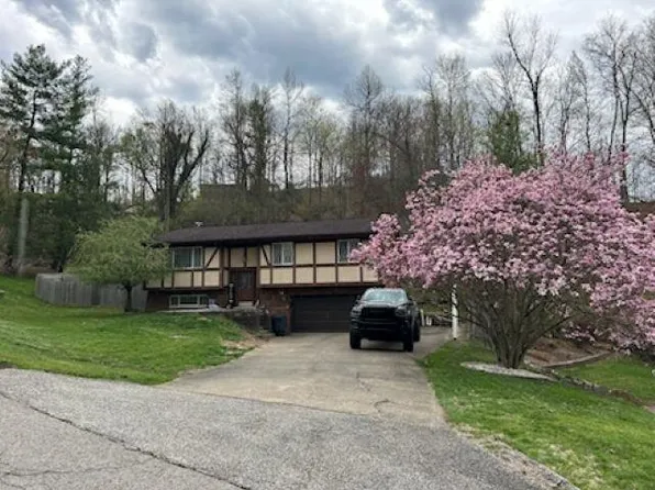 47 Tecumseh Trl, Huntington, WV 25705
