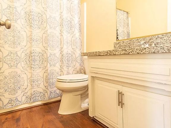 5th image of 13860 Evergreen Ln