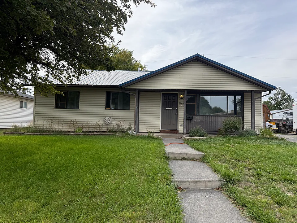 1140 Merritt Dr