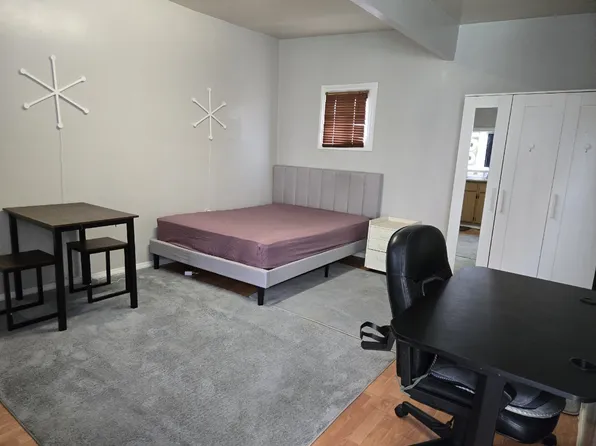 201 N Berendo St, Los Angeles, CA 90004