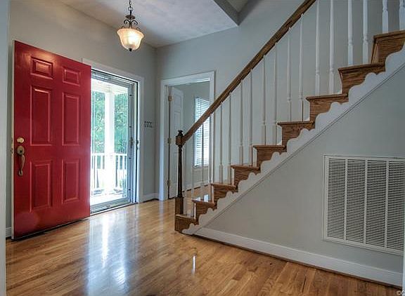 3rd image of 14252 Country Club Dr