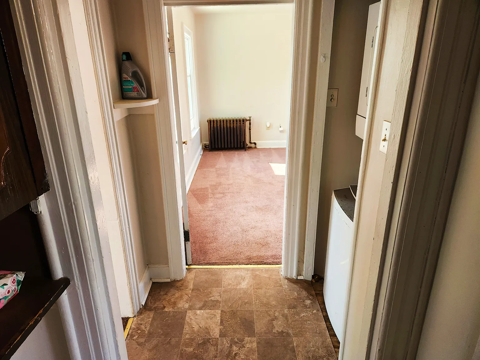 2 bed, 1300 sqft, $1,250 — Photo 4