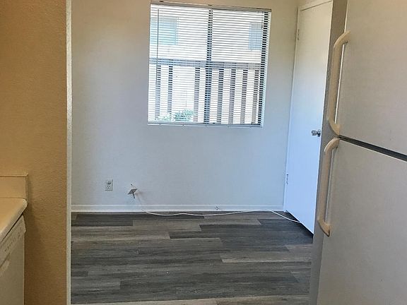 5th image of 622 W Pedregosa St APT B