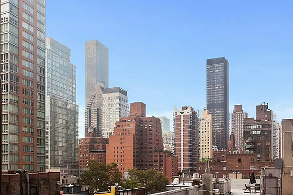 Rented by Manhattan Boutique Real Estate | media 13