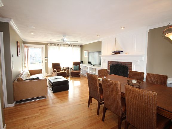 Open dining living area