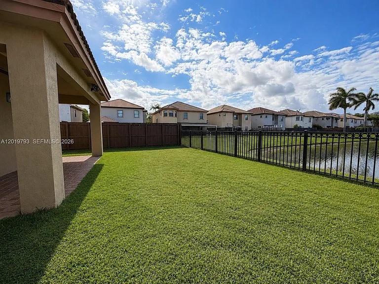 11339 SW 243rd Ter — Photo 25