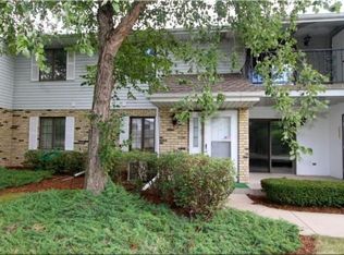 1445 Sun Valley Dr UNIT 101, Mount Pleasant, WI 53406