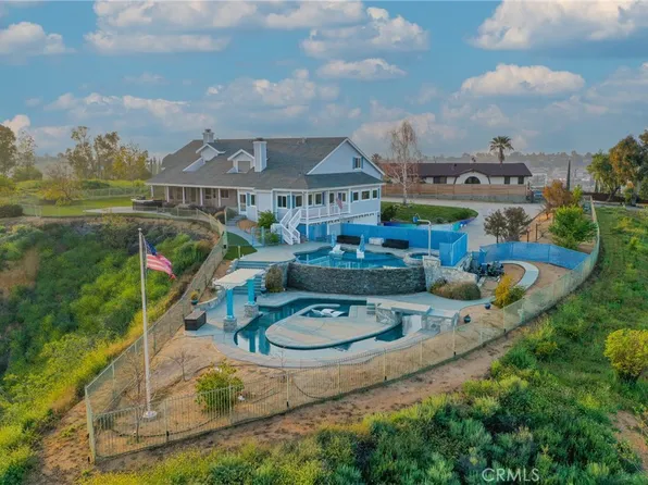 31777 Highview Dr, Redlands, CA 92373