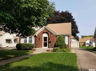 1319 23rd Avenue Ct, East Moline, IL