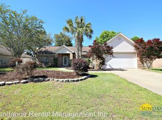 7776 Ramona Dr, Navarre, FL 32566