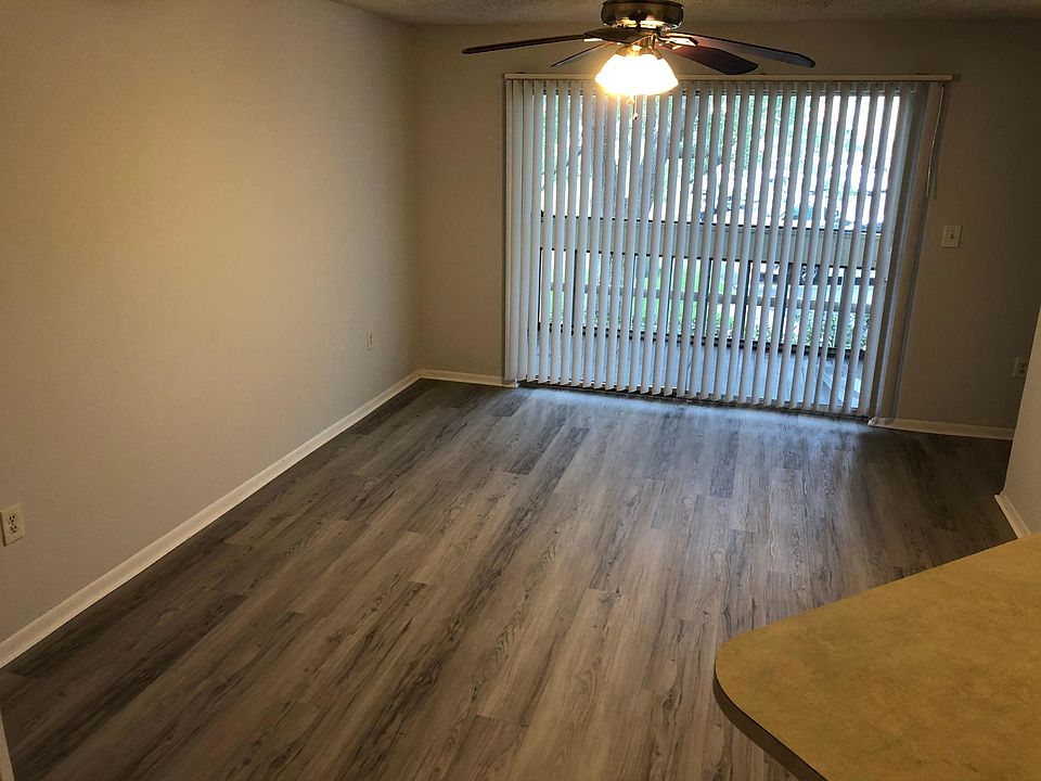 1st image of 115 112th Ave N #815