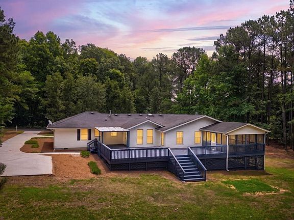4th image of 480 Forest Oak Dr