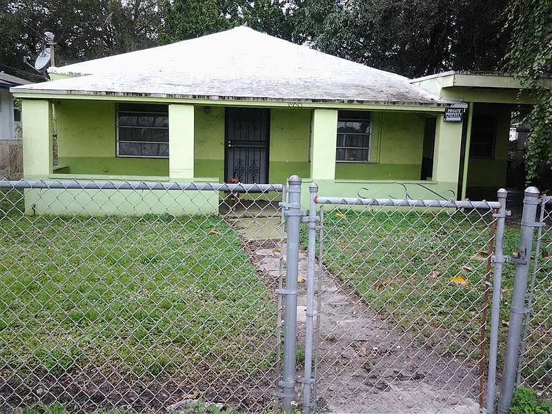 1st image of 1975 NW 151st St
