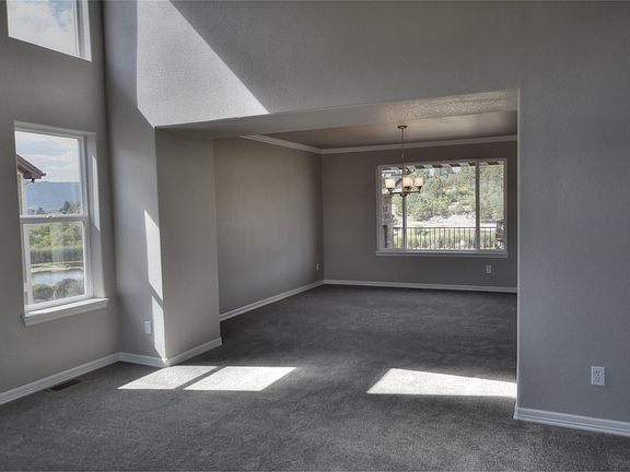5th image of 668 Coyote Willow Dr