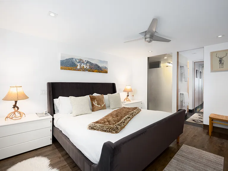 700 S Monarch St #202 — Photo 12
