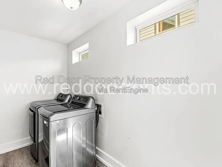 1133 Dawson St — Photo 15
