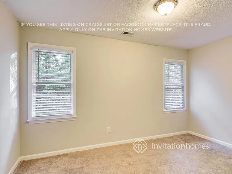 3925 Old Coach Rd — Photo 18