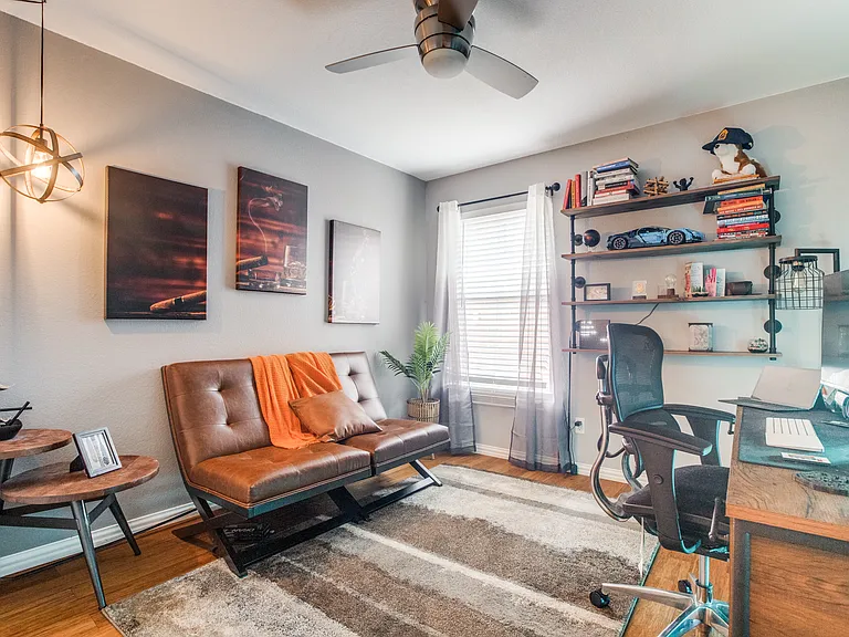 3705 Cottonwood Springs Dr — Photo 17