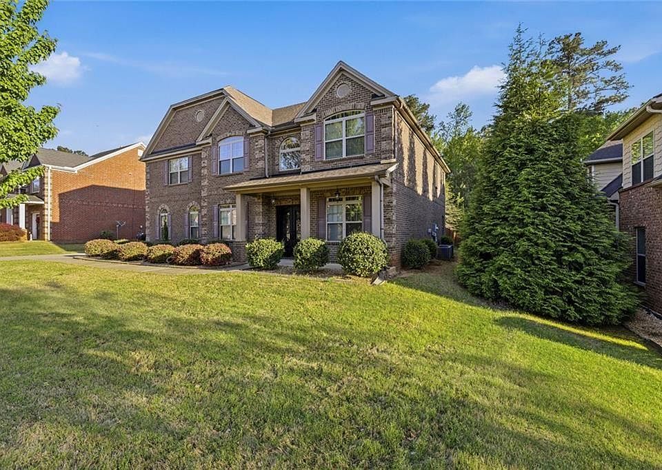 1st image of 969 Donegal Dr