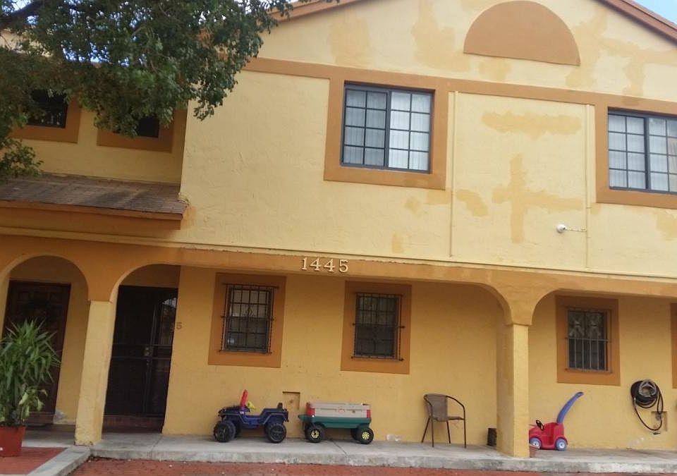 1st image of 1445 SW 122nd Ave APT 5