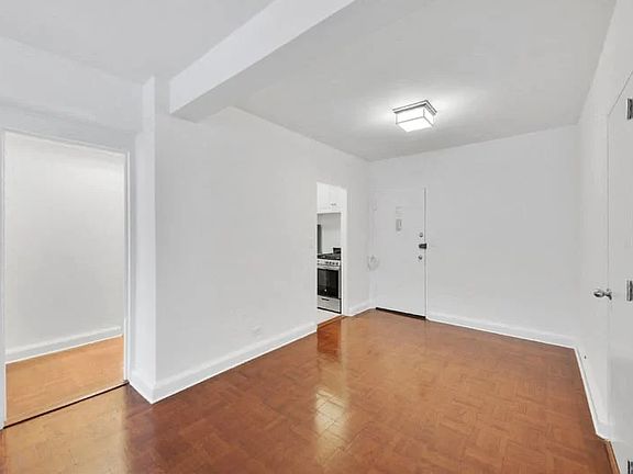 2nd image of 136 E 55th St APT 8