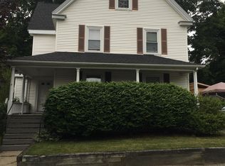 6 Page Pl APT 1, Woburn, MA 01801