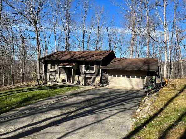 42 Logan Dr, Elkins, WV 26241