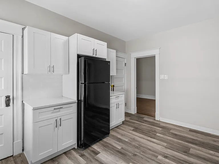216 Delaware Ave #1 — Photo 14