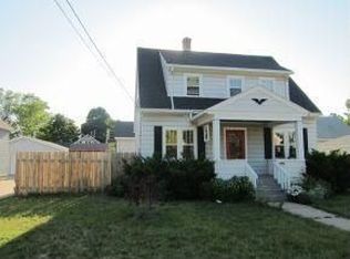 1421 N Division St, Appleton, WI 54911