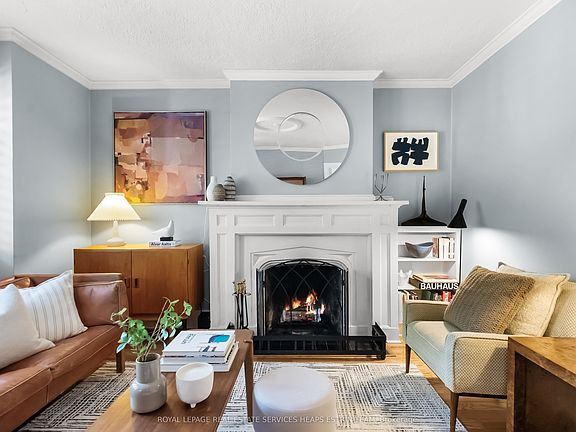 4th image of 26 Macnaughton Rd