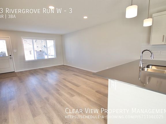 5th image of 13 Rivergrove Run W #3