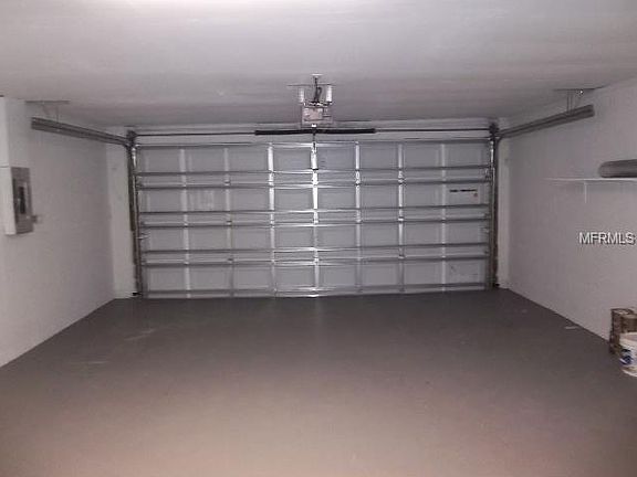 3rd image of 7337 Brookview Cir