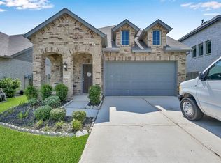 12315 Summerbrook Dr, Houston, TX 77066