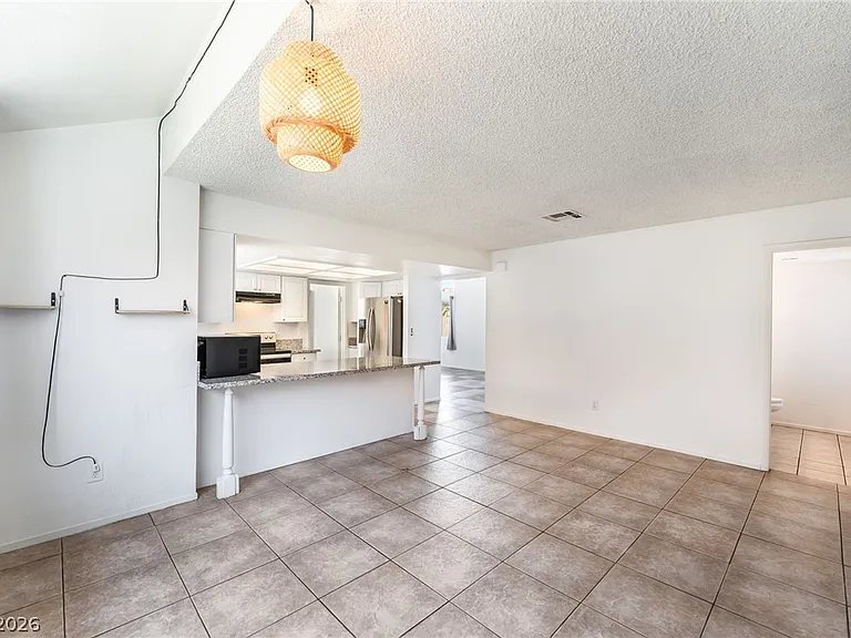 2655 Par Four Ln — Photo 17