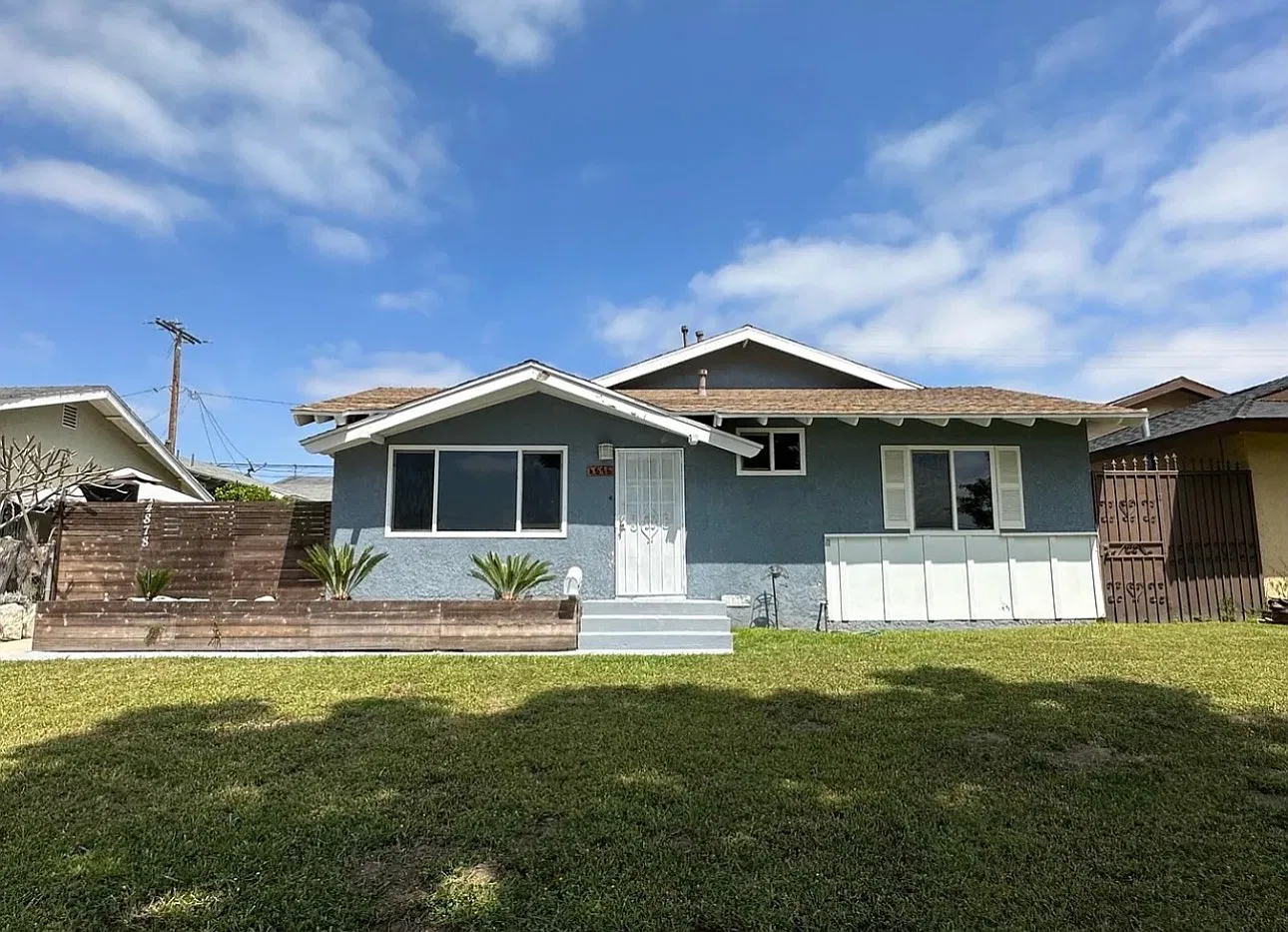 3 bed, $3,450 — Photo 2