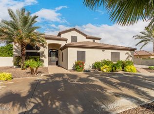 5322 W Whispering Wind Dr, Glendale, AZ 85310